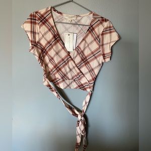 Size Medium, just bought never worn but can’t be returned. Very soft fabric.